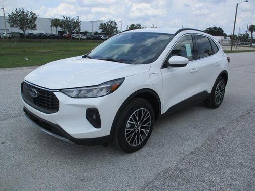 2025 Ford Escape PHEV Base