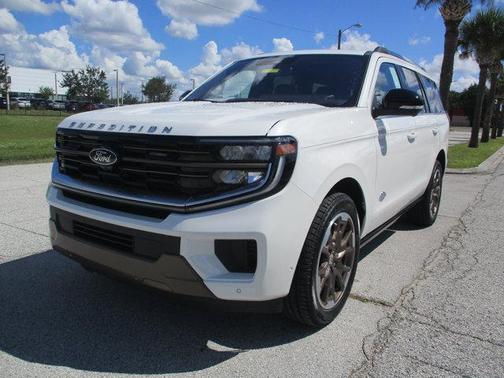2025 Ford Expedition King Ranch