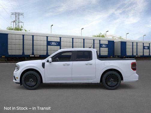 Space White Metallic 2026 Ford Maverick Lobo