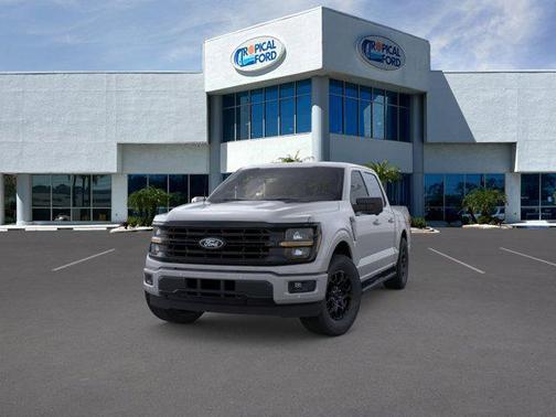 Avalanche 2026 Ford F-150 XLT