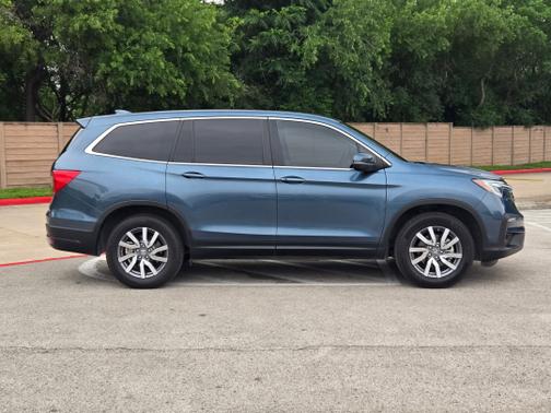 Steel Sapphire Metallic 2019 Honda Pilot