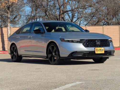 2025 Honda Accord Hybrid 