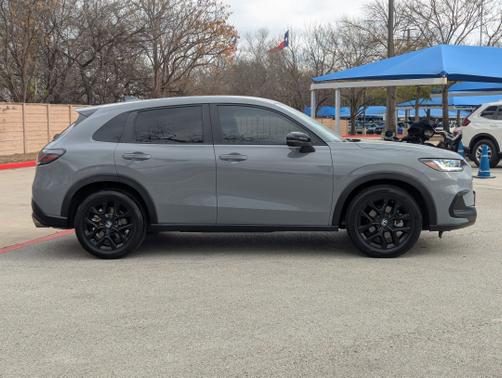 2023 Honda HR-V 