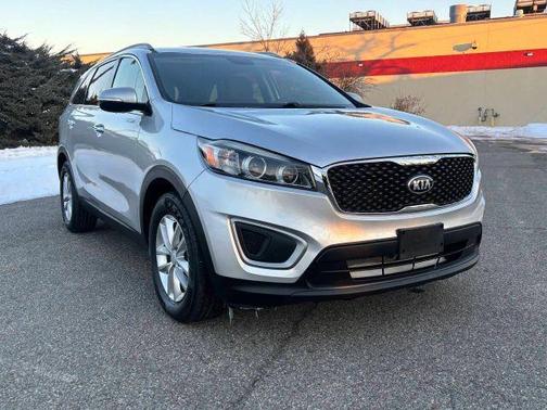 2017 Kia Sorento LX