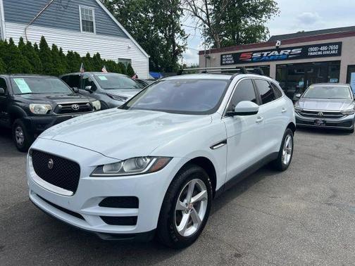 Yulong White 2019 Jaguar F-PACE 25t Premium