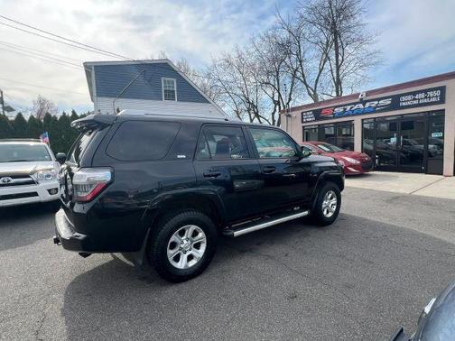 Black 2018 Toyota 4Runner SR5 Premium