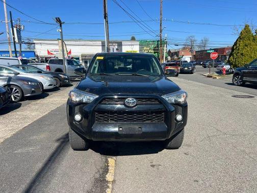 Black 2018 Toyota 4Runner SR5 Premium
