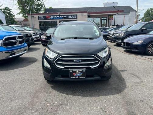 Black 2020 Ford EcoSport SE