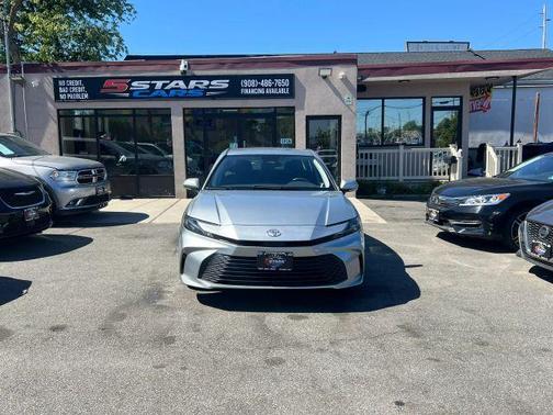 Silver 2025 Toyota Camry LE