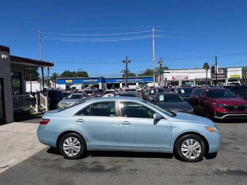Blue 2007 Toyota Camry LE