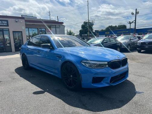 Blue 2018 BMW M5 Base