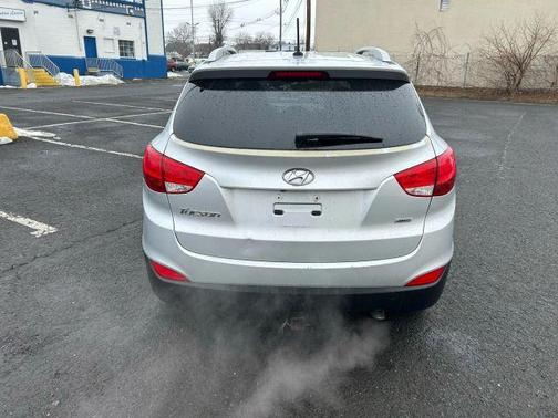 2014 Hyundai TUCSON SE