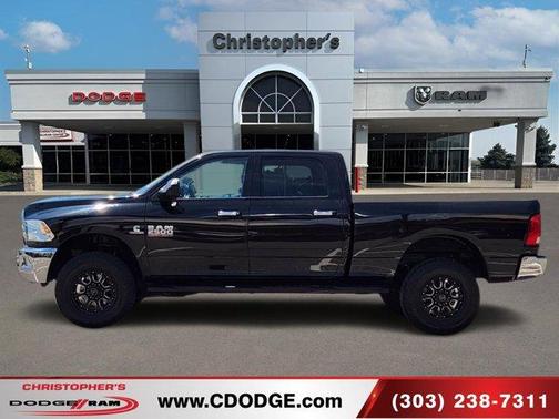Brilliant Black Crystal Pearlcoat 2017 RAM 2500 Big Horn