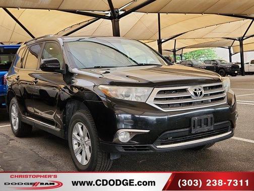 Black 2011 Toyota Highlander