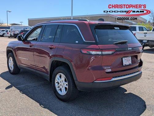 2023 Jeep Grand Cherokee Laredo
