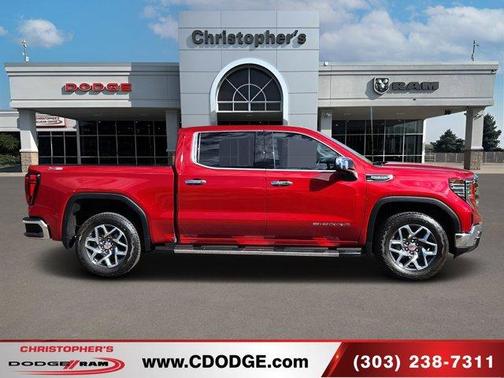 2024 GMC Sierra 1500 SLT