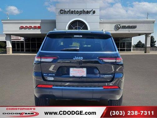 Diamond Black 2022 Jeep Grand Cherokee L Laredo