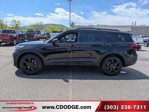 2024 Ford Explorer ST-Line