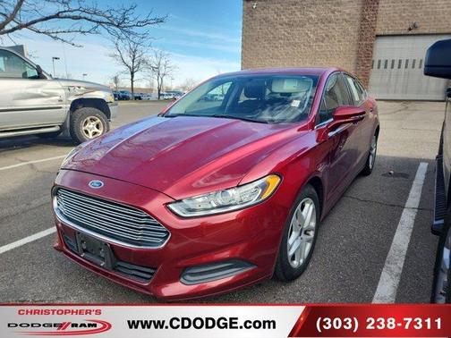 2016 Ford Fusion SE