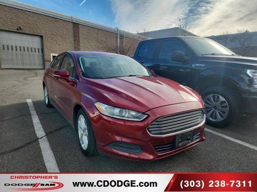 2016 Ford Fusion SE