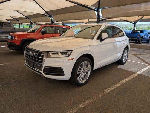 2018 Audi Q5 2.0T Premium Plus