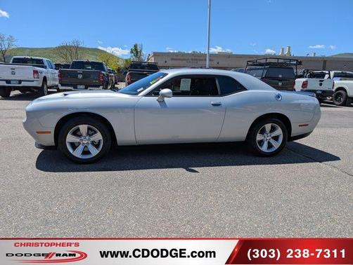 2023 Dodge Challenger SXT