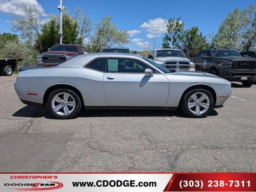 2023 Dodge Challenger SXT