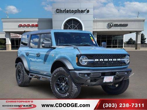 Green 2022 Ford Bronco