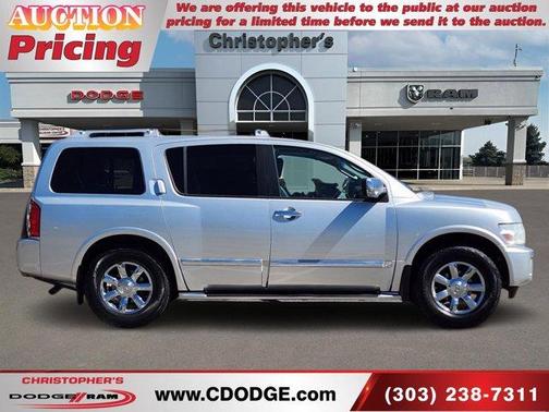 Silver 2004 INFINITI QX56