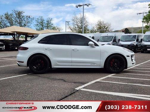 2017 Porsche Macan GTS
