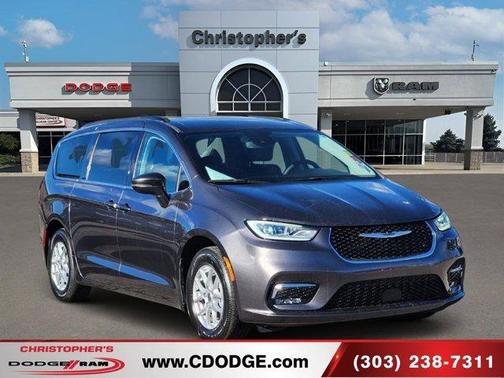 2022 Chrysler Pacifica Touring-L