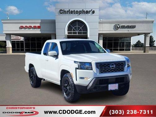 2022 Nissan Frontier SV