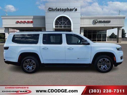 2025 Jeep Wagoneer L Base