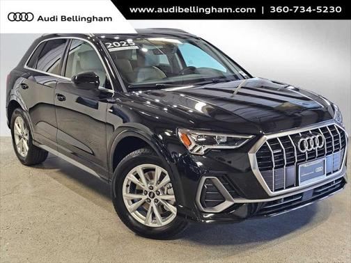 2025 Audi Q3 Premium 45 TFSI S line quattro Tiptronic