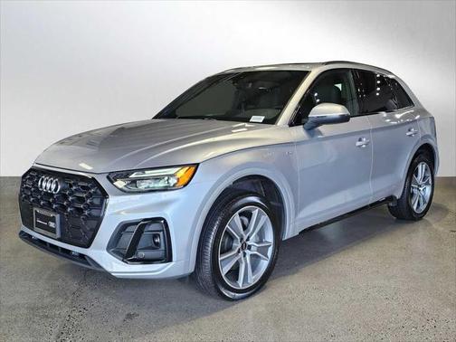 2025 Audi Q5 Premium 45 TFSI S line quattro