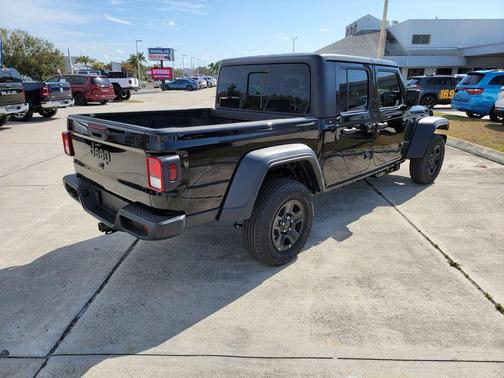 Black Clearcoat 2026 Jeep Gladiator Sport