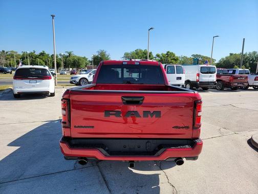 Molten Red Pearlcoat 2026 RAM 1500 Laramie