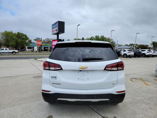 Summit White 2024 Chevrolet Equinox LT