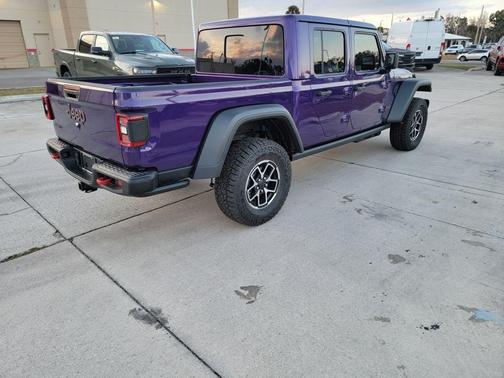 REIGN 2026 Jeep Gladiator Rubicon