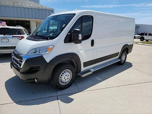 Bright White Clearcoat 2025 RAM ProMaster 2500 Base
