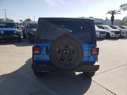 Anvil Clearcoat 2026 Jeep Wrangler Sport