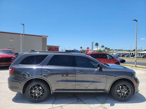 Vapor Gray 2026 Dodge Durango GT Plus HEMI V8
