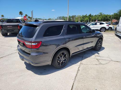 Vapor Gray 2026 Dodge Durango GT Plus HEMI V8