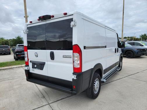 Bright White Clearcoat 2025 RAM ProMaster 2500 Base