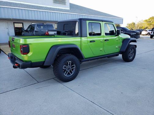 Mojito! Clearcoat 2026 Jeep Gladiator Mojave