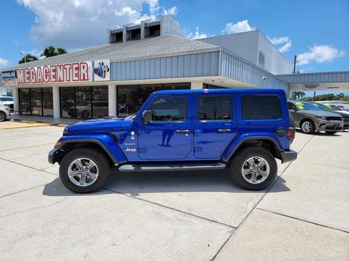 Ocean Blue Metallic 2020 Jeep Wrangler Unlimited Sahara