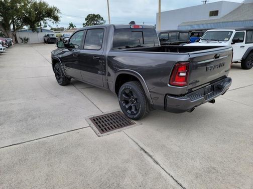 Granite Crystal Clearcoat Metallic 2026 RAM 1500 Big Horn/Lone Star