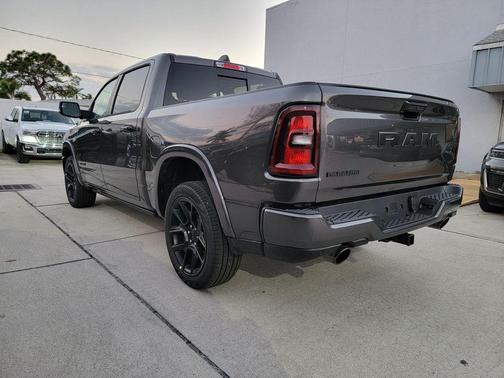 Granite Crystal Clearcoat Metallic 2026 RAM 1500 Laramie