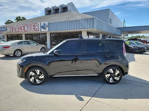 Fusion Orange 2025 Kia Soul GT-Line 2.0L