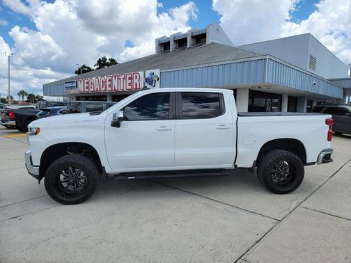 Summit White 2021 Chevrolet Silverado 1500 LT
